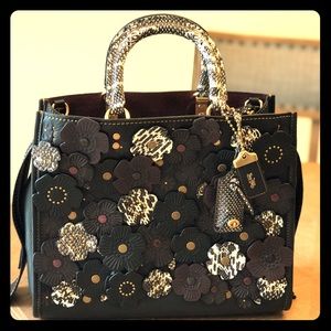 ‼️SOLD‼️✨COACH 1941 ROGUE TEA ROSE SNAKE SKIN ✨